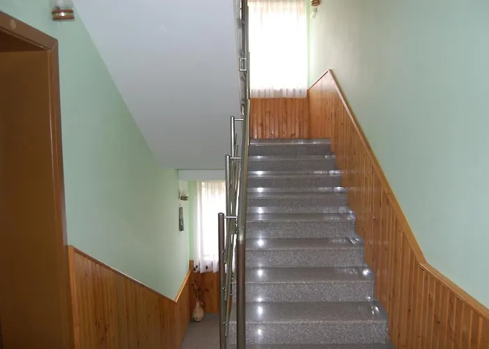 варненци 2* Laki